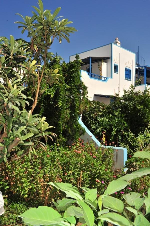 Pension Titika Katapola Exterior photo