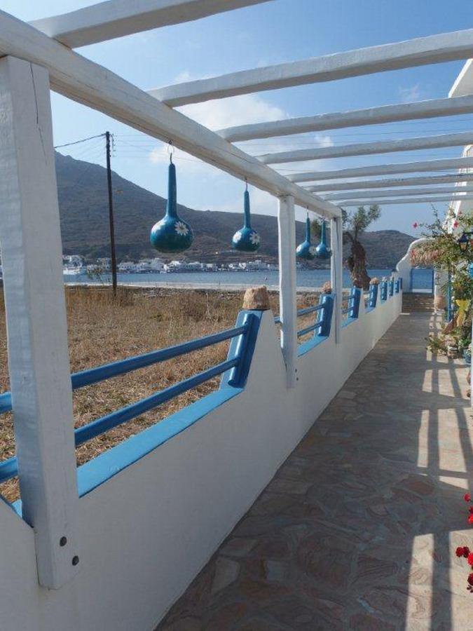 Pension Titika Katapola Exterior photo